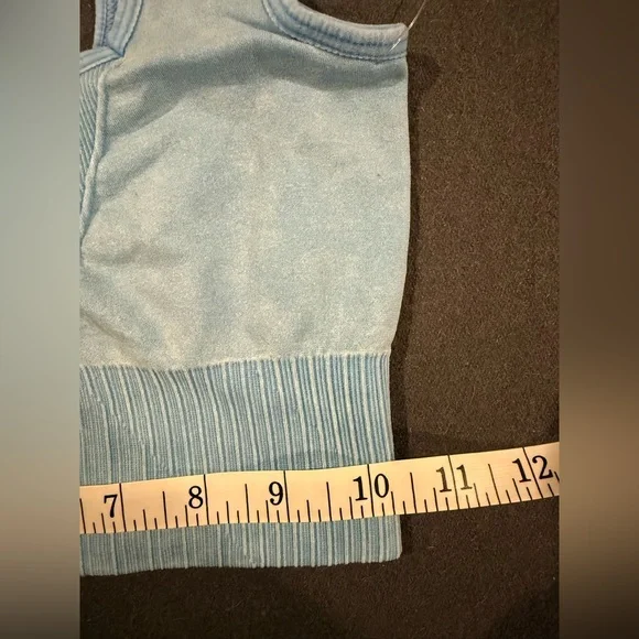 Attifall Seamless Square Neck Sports Bra Ribbed Crop Top Low Cut Blue Size XS/S - Picture 3 of 5